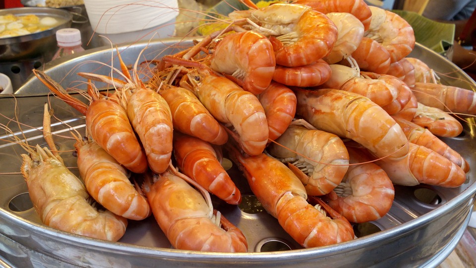 Alternatives to traditional storage methods for cooked shrimp
